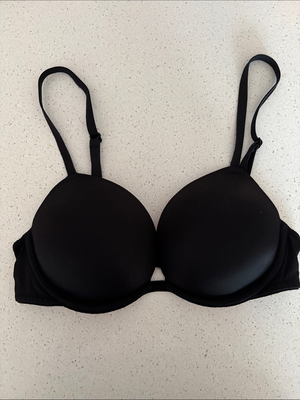 PINK Victoria's Secret Black Smooth super push add 2 cups bra